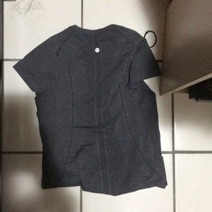 Lululemon’s Women’s t shirt